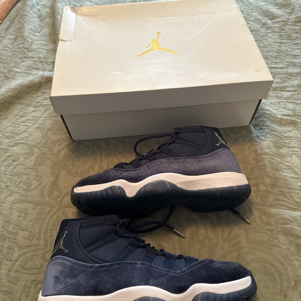 Air Jordan 11 Retro Sneakers